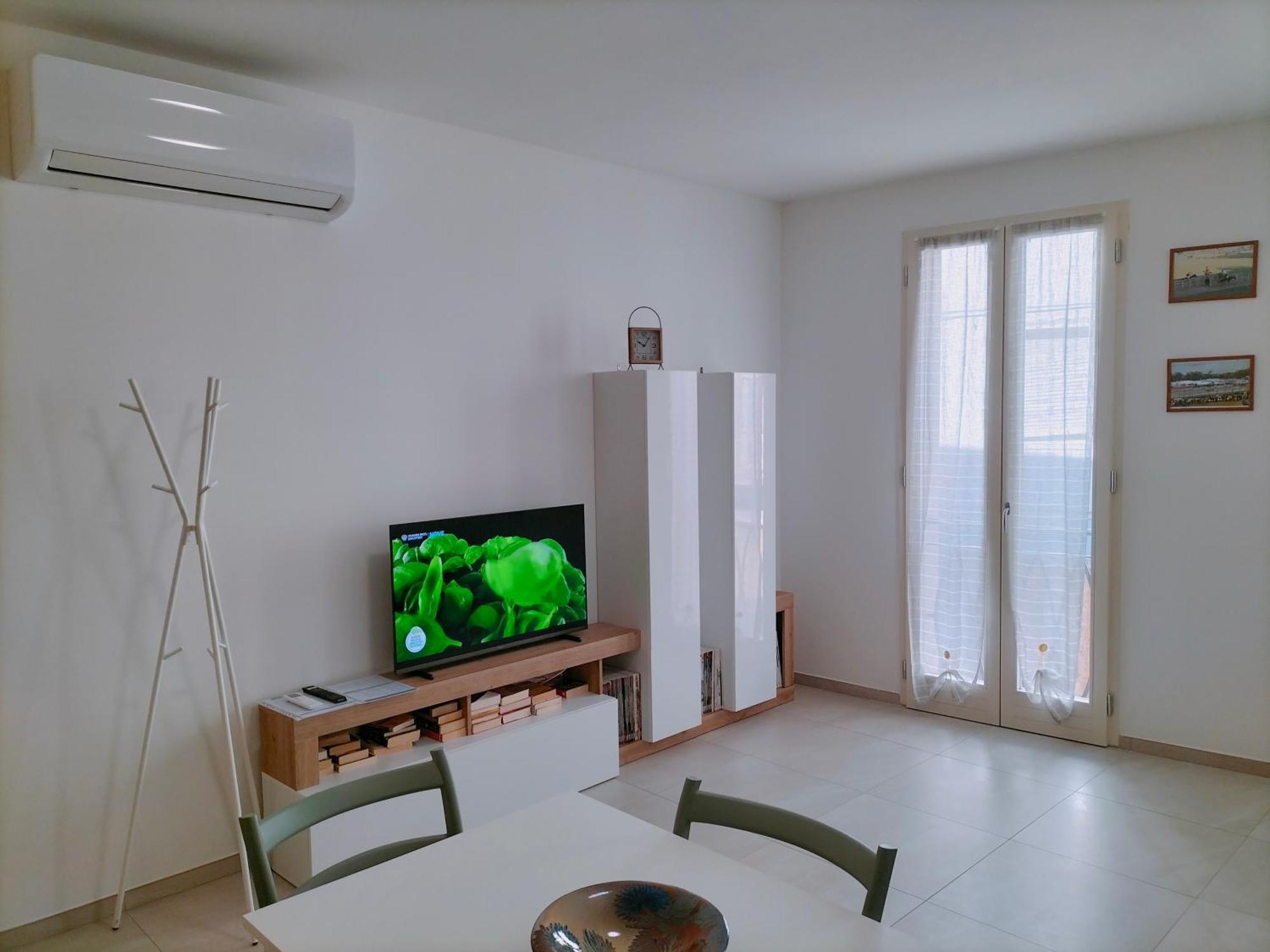 Facentro - Free Wifi & Air Conditioning Фаенца Екстериор снимка